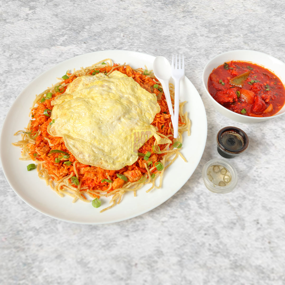 CHICKEN TRIPPLE SCHEZWAN FRIED RICE